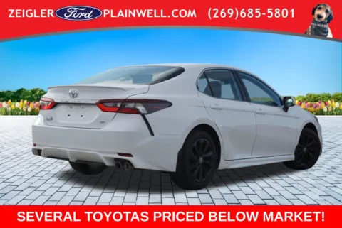 More photos of 2024 Toyota Camry SE at Zeigler Ford of Plainwell, MI