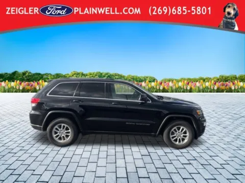 Black 2019 Jeep Grand Cherokee Laredo E for sale in Plainwell, MI
