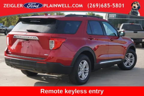 More photos of 2020 Ford Explorer XLT at Zeigler Ford of Plainwell, MI