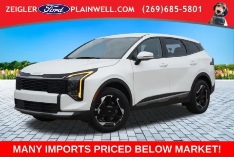 White 2026 Kia Sportage Hybrid S for sale in Plainwell, MI