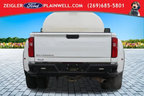 More photos of 2023 Chevrolet Silverado 3500 HD Work Truck at Zeigler Ford of Plainwell, MI