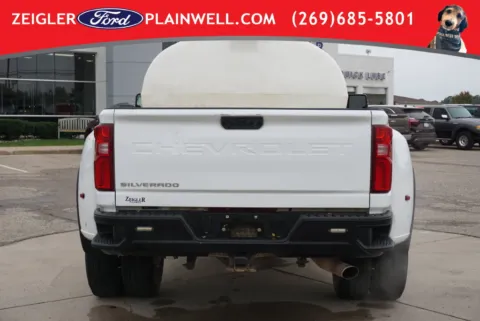 More photos of 2023 Chevrolet Silverado 3500 HD Work Truck at Zeigler Ford of Plainwell, MI