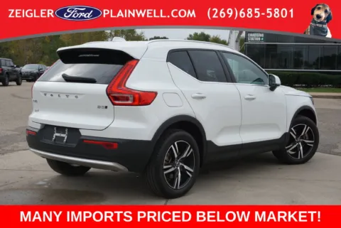 More photos of 2024 Volvo XC40 B5 Core at Zeigler Ford of Plainwell, MI
