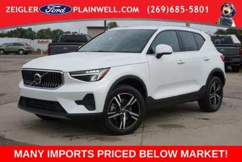 White 2024 Volvo XC40 B5 Core for sale in Plainwell, MI