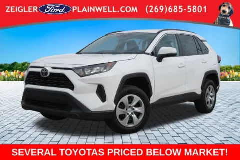 White 2021 Toyota RAV4 LE for sale in Plainwell, MI
