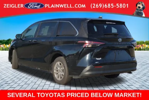 Another view of 2024 Toyota Sienna XLE for sale in Plainwell, MI at Zeigler Ford of Plainwell