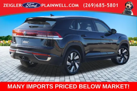 More photos of 2024 Volkswagen Atlas Cross Sport 2.0T SE w/Technology at Zeigler Ford of Plainwell, MI
