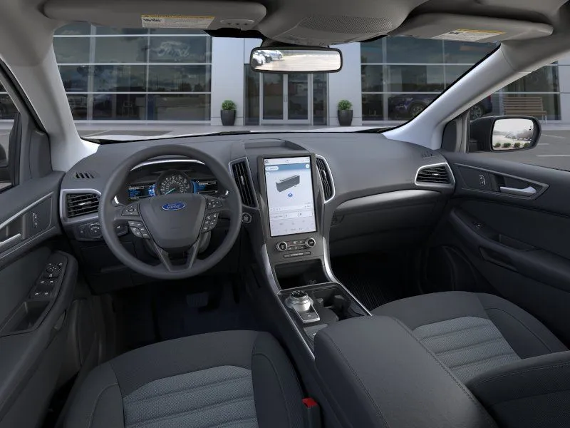 2024 Ford Edge SE - Photo 9