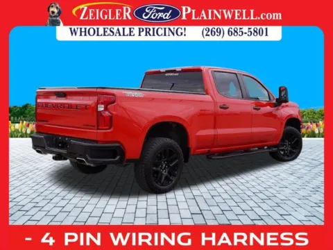 More photos of 2021 Chevrolet Silverado 1500 Custom Trail Boss at Zeigler Ford of Plainwell, MI