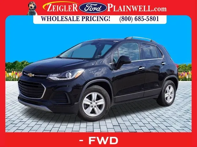 Black 2020 Chevrolet Trax LT for sale in Plainwell, MI