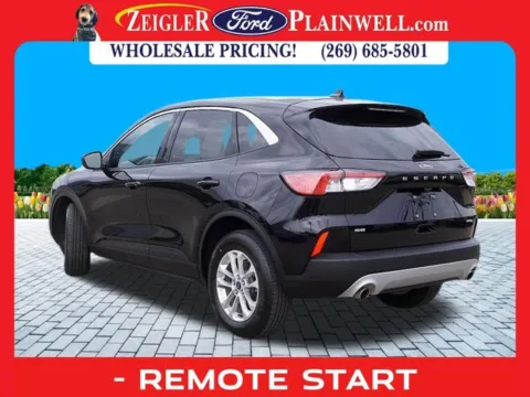 Another view of 2022 Ford Escape SE for sale in Plainwell, MI at Zeigler Ford of Plainwell