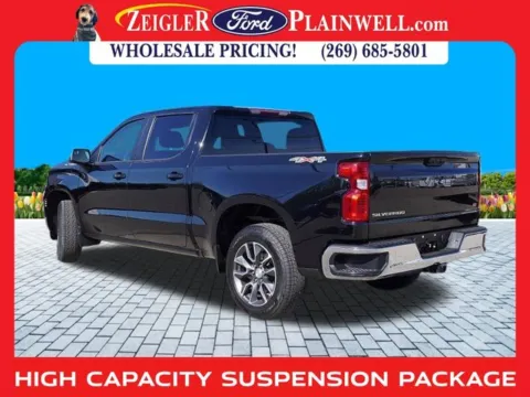 Another view of 2022 Chevrolet Silverado 1500 LT for sale in Plainwell, MI at Zeigler Ford of Plainwell