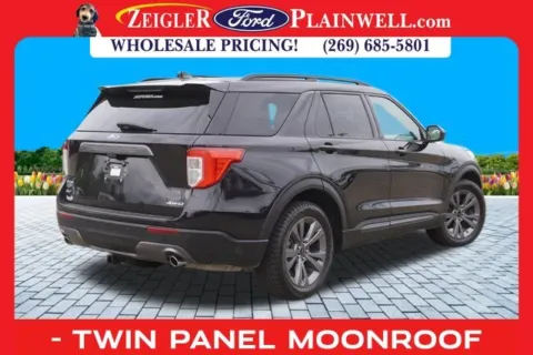 More photos of 2022 Ford Explorer XLT at Zeigler Ford of Plainwell, MI
