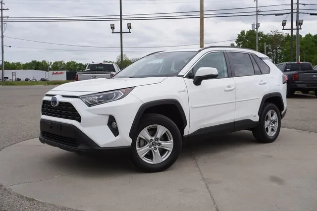 2020 Toyota RAV4 Hybrid XLE for sale in Plainwell, MI