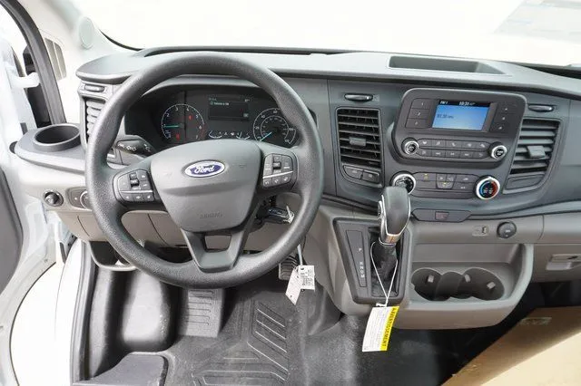 2023 Ford Transit Cutaway Base - Photo 9