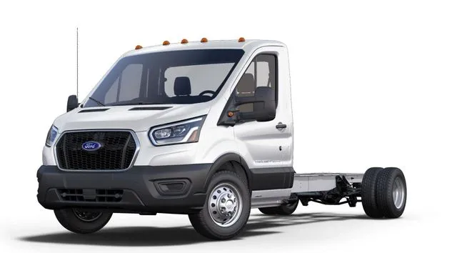 2023 Ford Transit Cutaway Base - Photo 22