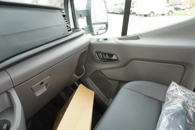 2023 Ford Transit Cutaway Base - Photo 21
