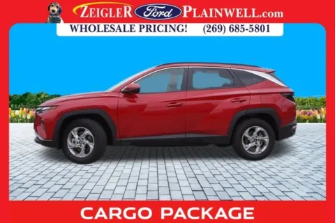 Photos of 2022 Hyundai Tucson SEL for sale in Plainwell, MI at Zeigler Ford of Plainwell
