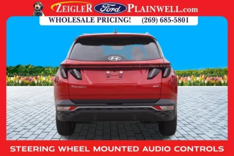 More photos of 2022 Hyundai Tucson SEL at Zeigler Ford of Plainwell, MI