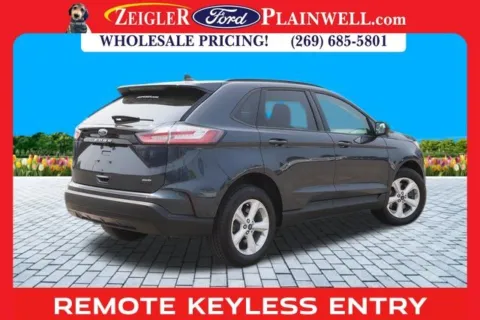 More photos of 2022 Ford Edge SE at Zeigler Ford of Plainwell, MI