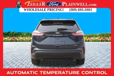 More photos of 2022 Ford Edge SE at Zeigler Ford of Plainwell, MI