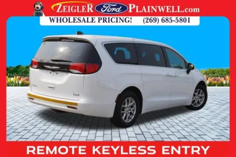 More photos of 2023 Chrysler Voyager LX at Zeigler Ford of Plainwell, MI