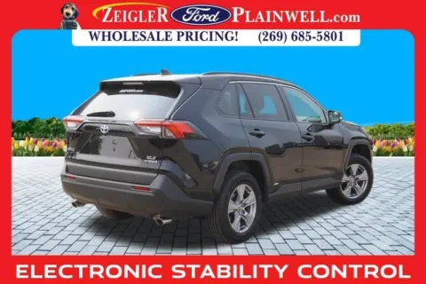 More photos of 2022 Toyota RAV4 Hybrid XLE at Zeigler Ford of Plainwell, MI