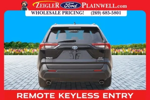More photos of 2022 Toyota RAV4 Hybrid XLE at Zeigler Ford of Plainwell, MI