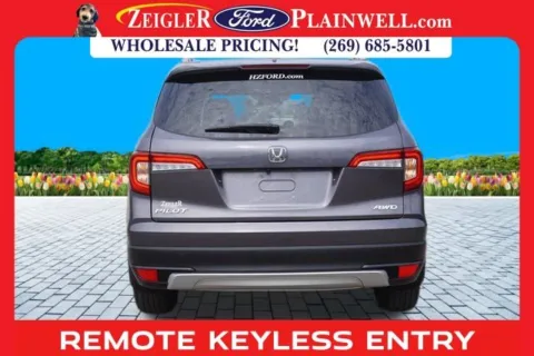 More photos of 2022 Honda Pilot Black Edition at Zeigler Ford of Plainwell, MI