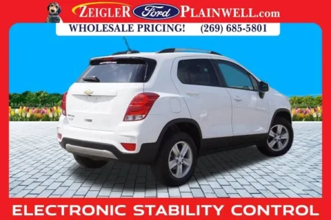 More photos of 2022 Chevrolet Trax LT at Zeigler Ford of Plainwell, MI