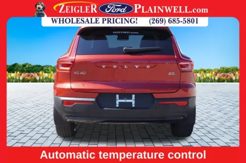More photos of 2023 Volvo XC40 B5 Plus Dark Theme at Zeigler Ford of Plainwell, MI