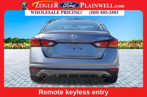 More photos of 2019 Nissan Altima 2.5 Platinum at Zeigler Ford of Plainwell, MI