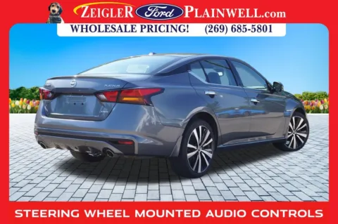 More photos of 2019 Nissan Altima 2.5 Platinum at Zeigler Ford of Plainwell, MI