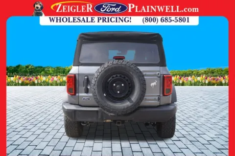 More photos of 2022 Ford Bronco Black Diamond at Zeigler Ford of Plainwell, MI