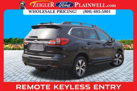 More photos of 2022 Subaru Ascent Premium at Zeigler Ford of Plainwell, MI