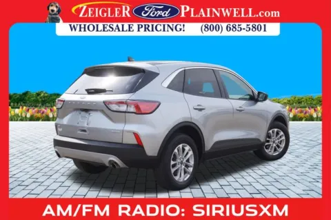 More photos of 2022 Ford Escape SE at Zeigler Ford of Plainwell, MI