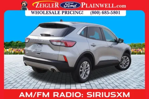 More photos of 2022 Ford Escape SE at Zeigler Ford of Plainwell, MI