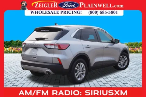 More photos of 2022 Ford Escape SE at Zeigler Ford of Plainwell, MI
