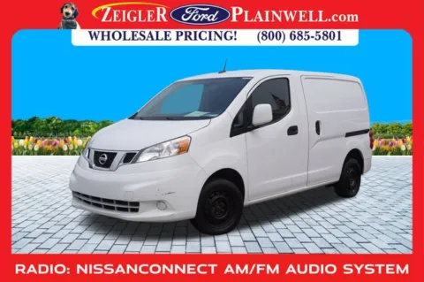 White 2020 Nissan NV200 SV for sale in Plainwell, MI