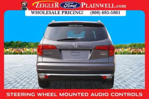 More photos of 2017 Honda Pilot Touring at Zeigler Ford of Plainwell, MI