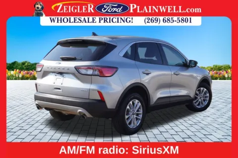 More photos of 2022 Ford Escape SE at Zeigler Ford of Plainwell, MI