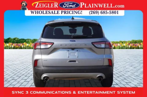 More photos of 2022 Ford Escape SE at Zeigler Ford of Plainwell, MI