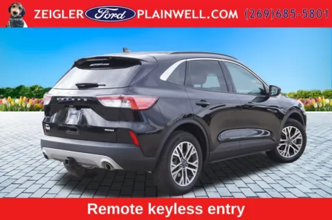 More photos of 2022 Ford Escape SEL at Zeigler Ford of Plainwell, MI