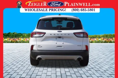 More photos of 2021 Ford Escape SE at Zeigler Ford of Plainwell, MI