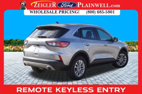 More photos of 2021 Ford Escape Hybrid SE at Zeigler Ford of Plainwell, MI