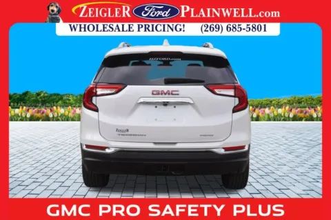 More photos of 2022 GMC Terrain SLT at Zeigler Ford of Plainwell, MI
