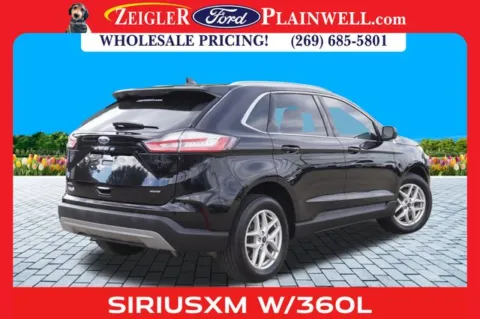 More photos of 2022 Ford Edge SEL at Zeigler Ford of Plainwell, MI
