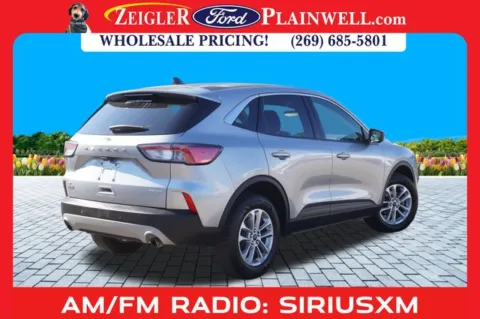 More photos of 2022 Ford Escape SE at Zeigler Ford of Plainwell, MI