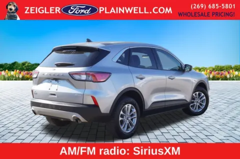 More photos of 2022 Ford Escape SE at Zeigler Ford of Plainwell, MI
