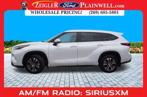 Photos of 2023 Toyota Highlander XLE for sale in Plainwell, MI at Zeigler Ford of Plainwell